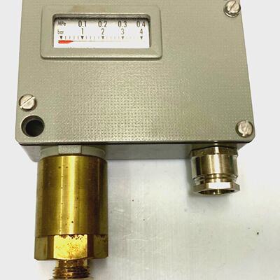 TRAFAGPressostat900.2376.924压力开关04巴