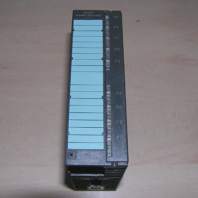 Siemens 6ES73317TF000AB0 E04 SM331 AI 8x04...20mA HART for E