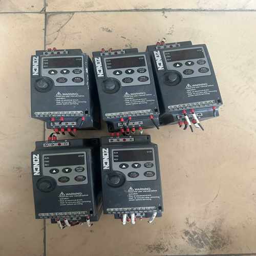 【星慕电子】众辰ZONCN变频器NZ100-1R5G-2 实物图拍摄