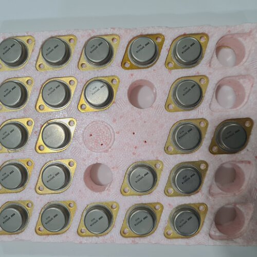 22Pcs.NOS  SVT6251H TRW GOLDPLATED TRANSISTOR Via Dhl Expres