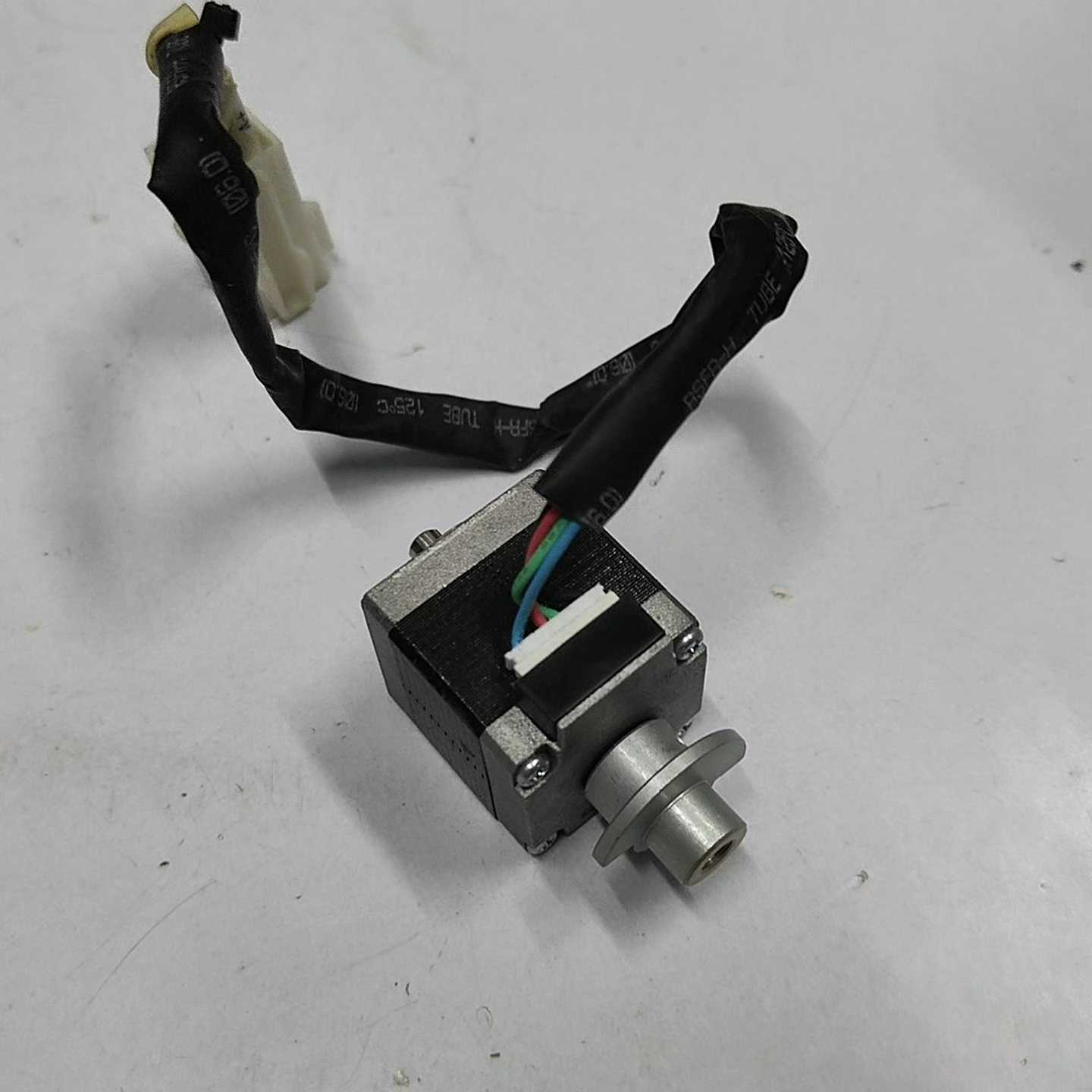 询价VEXTA步进电机11HS1008-29