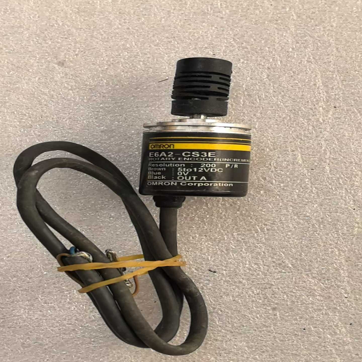 （请询价） 旋转编码器 E6A2-CS3E 拆机 成色如图