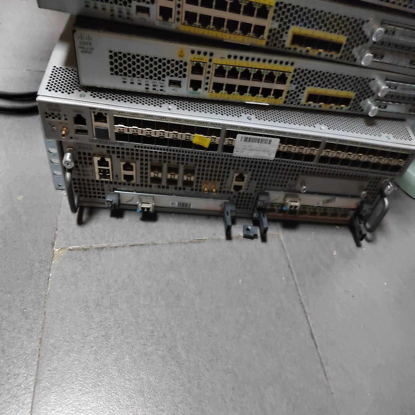 ASR1002-X，9000/N3K-C348P-1询价