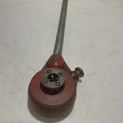 RIDGID  12R  D286  PIPE  THREADER  RATCHET WITH HANDLE  Z2M