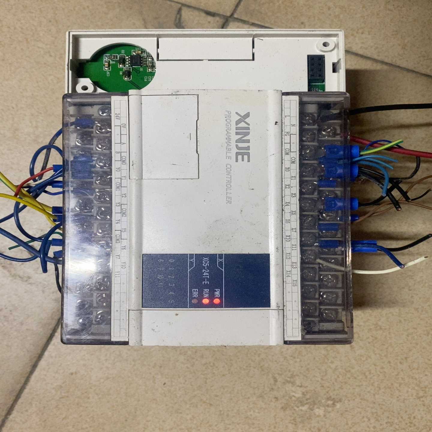 （议价）信捷PLCXC5-24T-E功能正常，外观如图