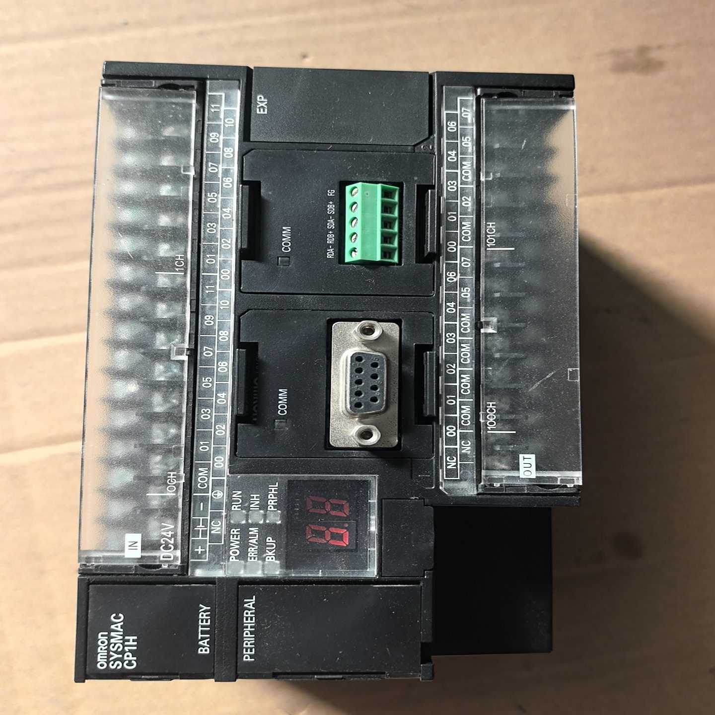 PLCCP1H-X40DT-D一台，成色如图，功能正询价