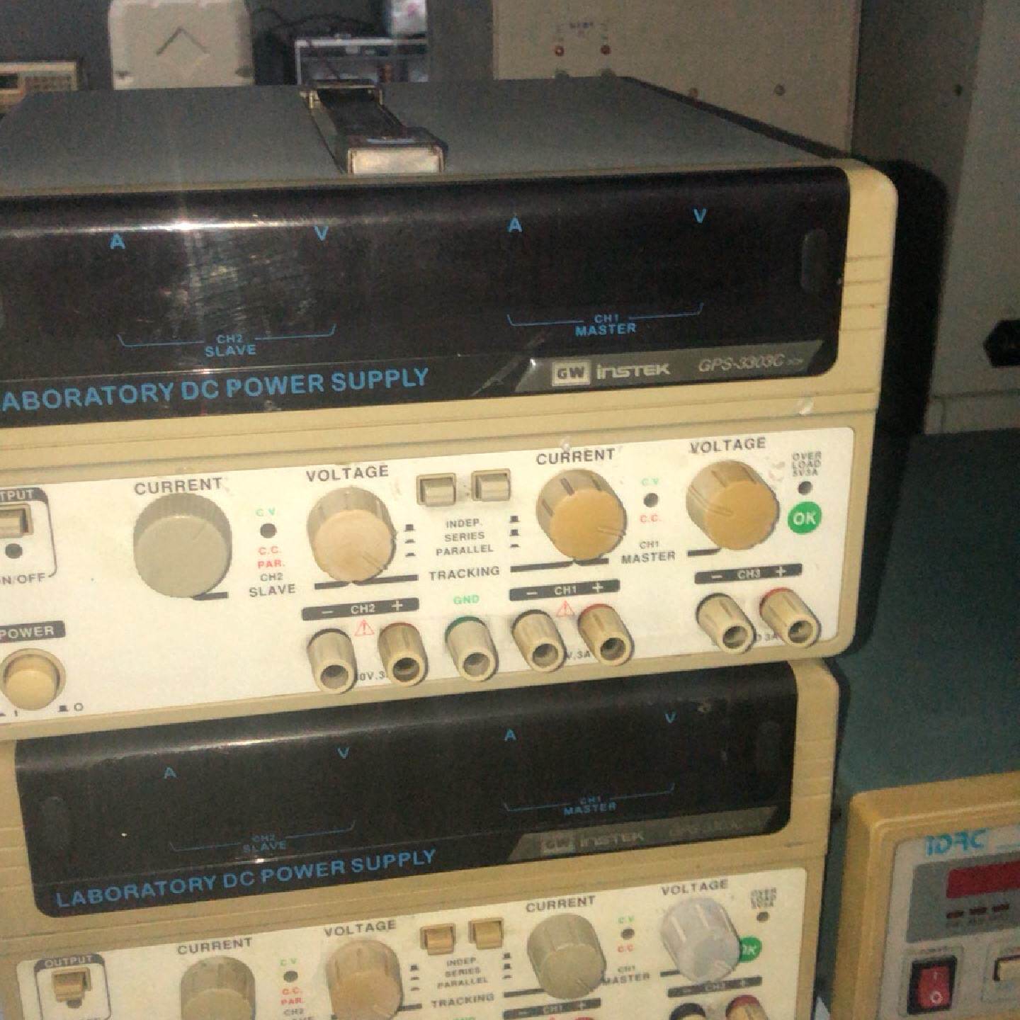 固纬电源GPS-3303C可调直流稳压电源 二手固纬电源--议价商品