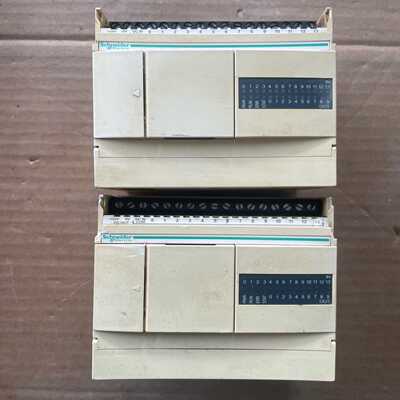施耐德PLC模块，型号:TWDLCAA24DRF。正常使用--议价商品