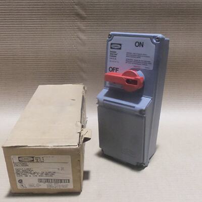 NEW Hubbell SETL3 30 Amp TwistLock Switched Enclosure NEMA 3
