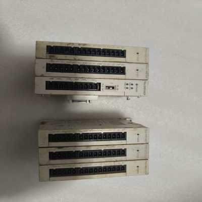 FX3U-4AD一ADP实物如图询价