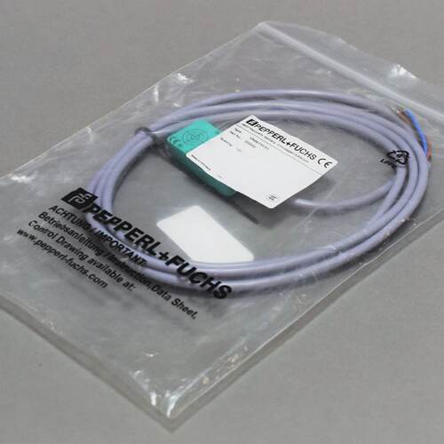 NEW PEPPERLFUCHS  NBB8F33E3  24 MONTHS WARRANTY