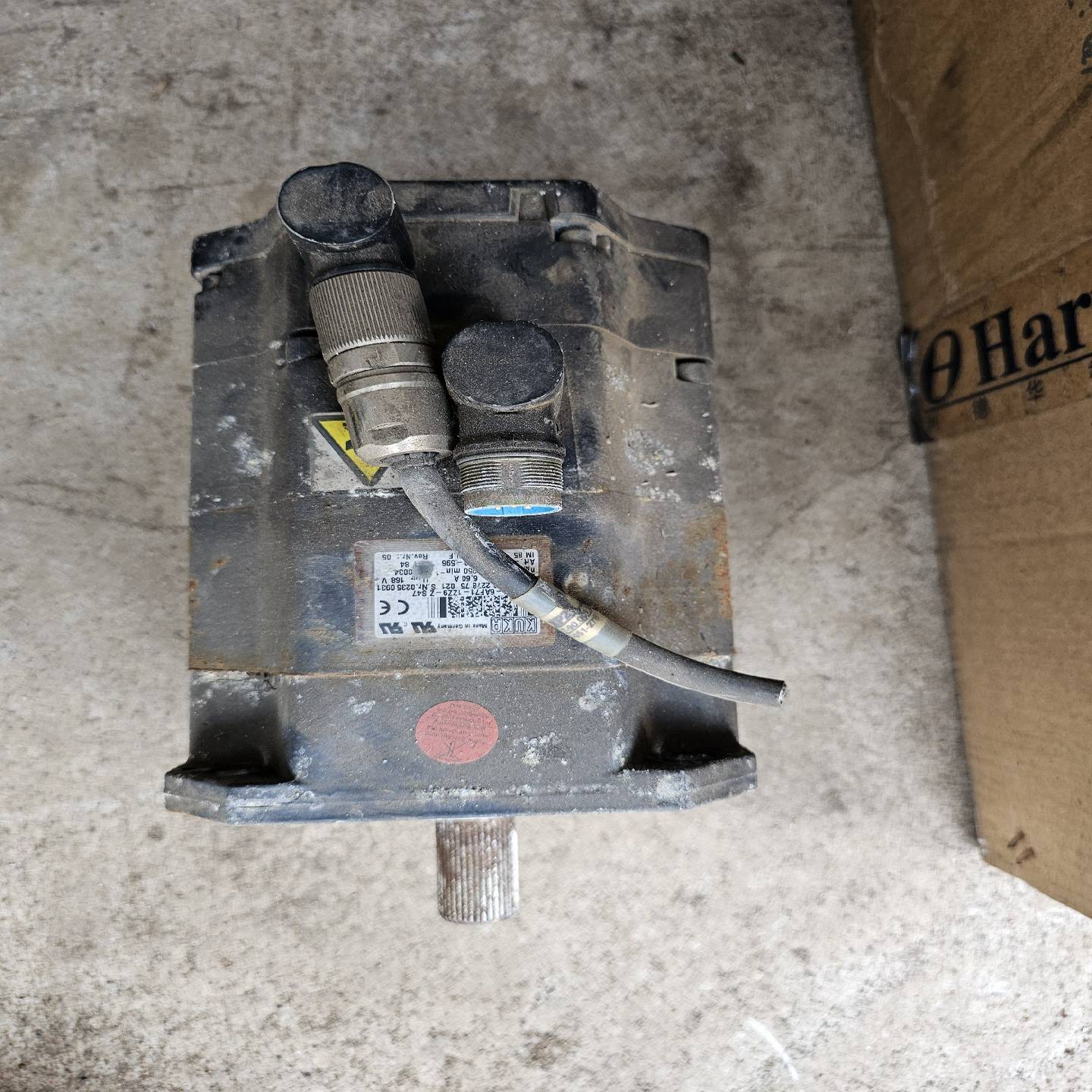 库卡机器人伺服电机1FK6081-6AF71-1ZZ9-Z--议价商品