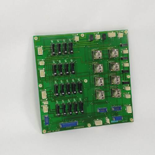 Mazak D65UB002570 relay card used in good condition