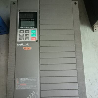 富士FRN15G11S4CX变频器--议价商品