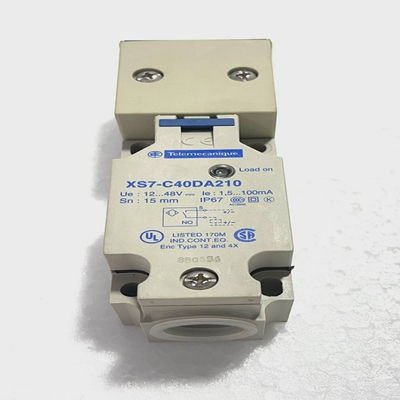 TELEMECANIQUEXS7-C40DA210接近开关传感器