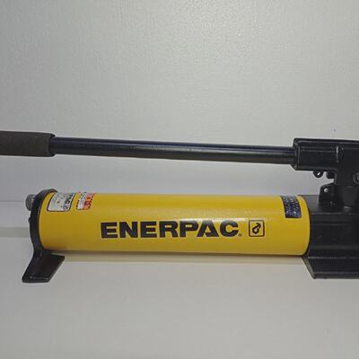 Pompa Manuale Enerpac P392 AL A 2 Velocit  Rigenerata E Test