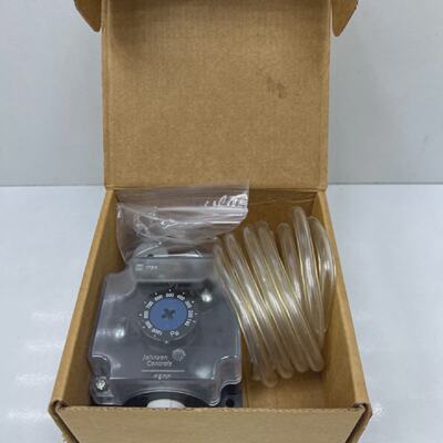 Johnson Controls P233A10PHC Differential Luftdruck Schalter