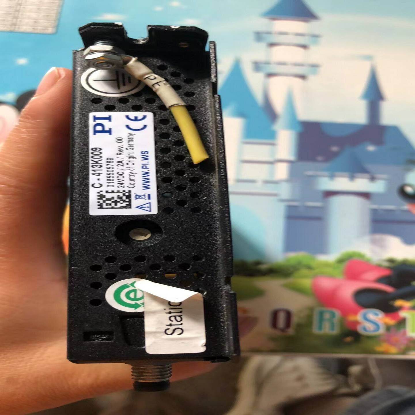 询价德国PI音圈电机，驱动器C-413K009直线推杆