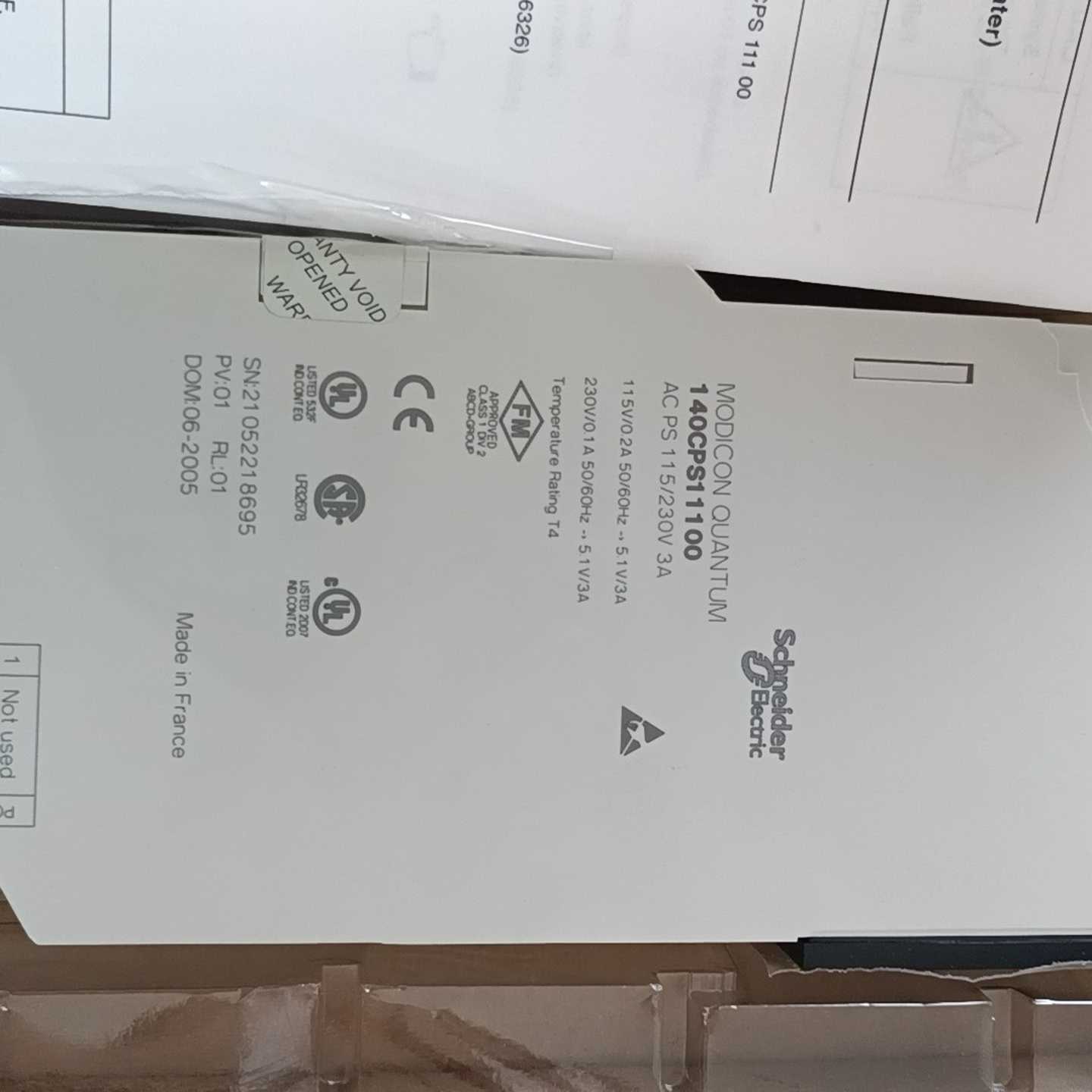 议价施耐德模块140CPS11100全新原装,正品现货!公司库