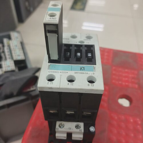 询价-交流接触器3RT10341A..0有一个
