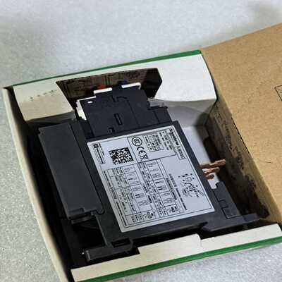 施耐德热过载继电器LRD332C，TeSys系列，32A--议价商品