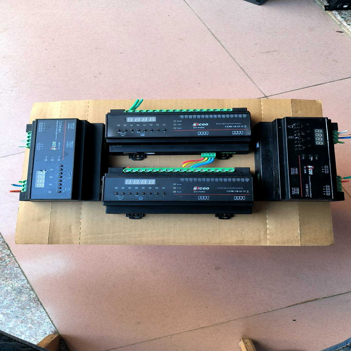 (重工机械)IOO调光模块，8路两个4路两个成色如图漂亮，包好单