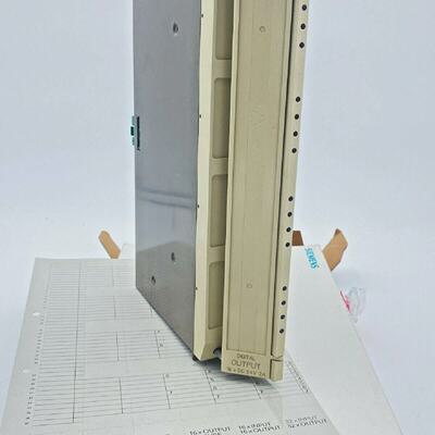 Siemens 6ES5 4547LA12 Digital Output Module