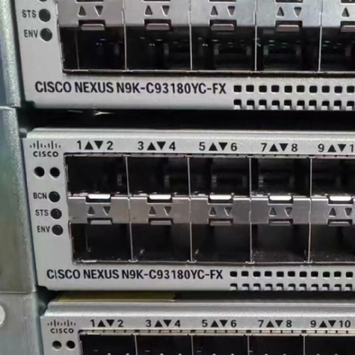 思科N9K-C93180YC-FX 企业级100G交换机--议价商品