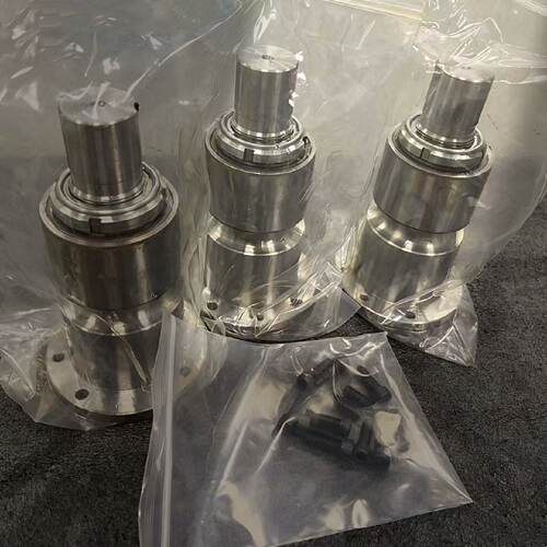 议价FANUC发那科平衡缸轴承拉杆头R-2000iB/165F机器人平衡装置配