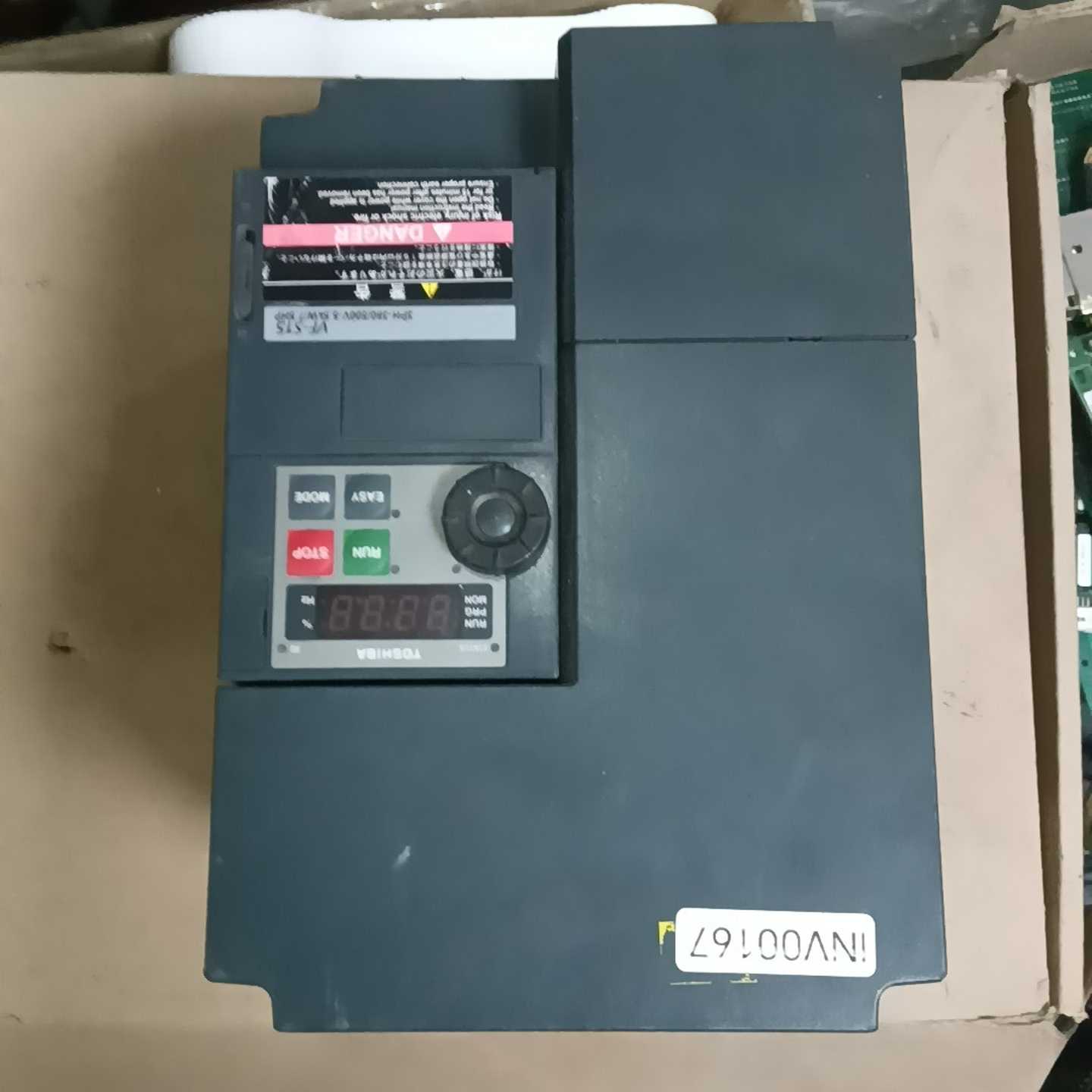 出这款东芝VFS15-4055PL-CH变频器拥有经典的深灰--议价商品