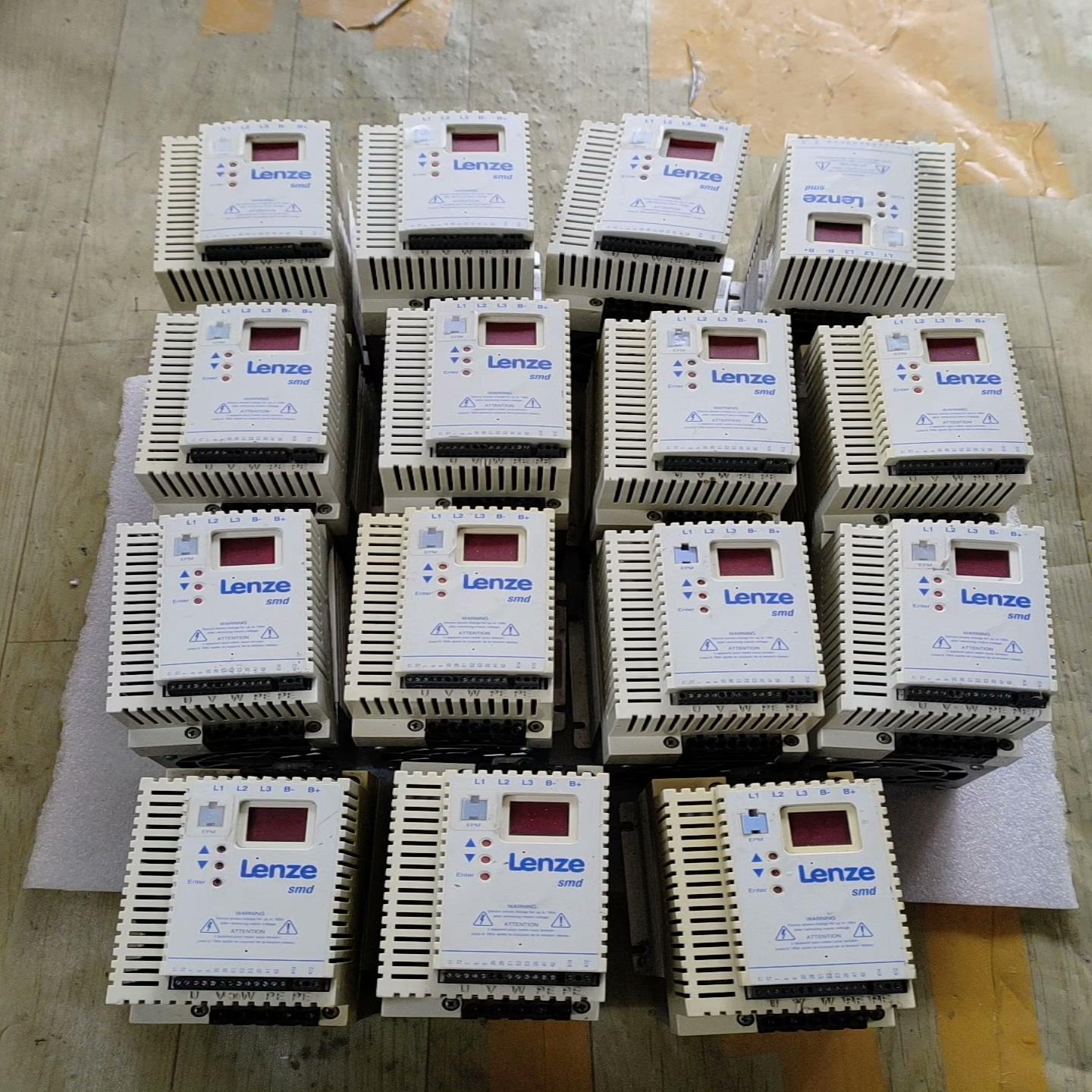 伦茨变频器ESMD552L4TXA 5.5KW380V拆（砌墙设备）