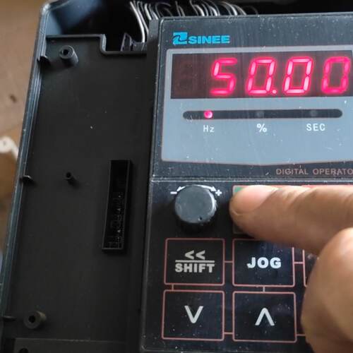 询》拆机正弦变频器2.2KWSINE3032R2G3R0P