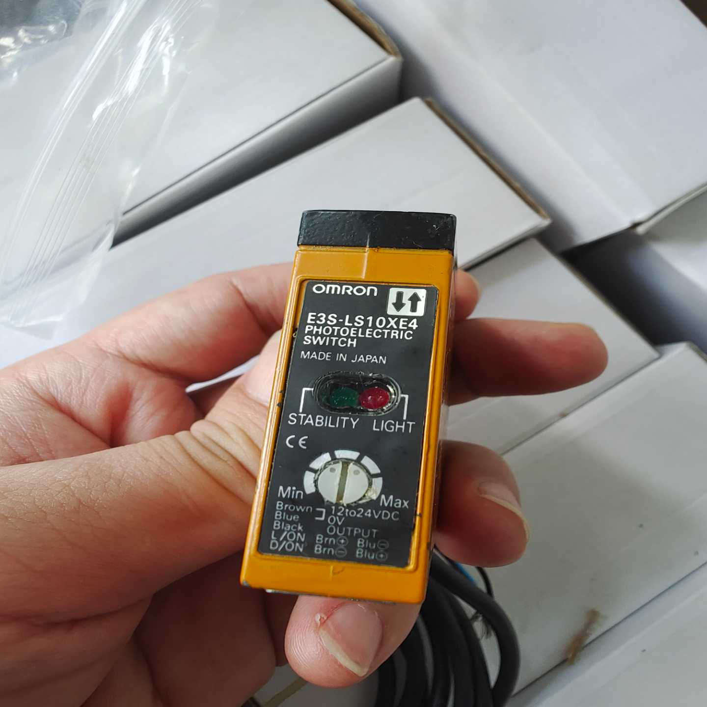 omRonE3S-LS10XE4（佳毅工控）