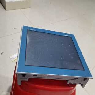 二手施耐德触摸屏XBTOT5320一个，成色如图，功能（通--议价商品