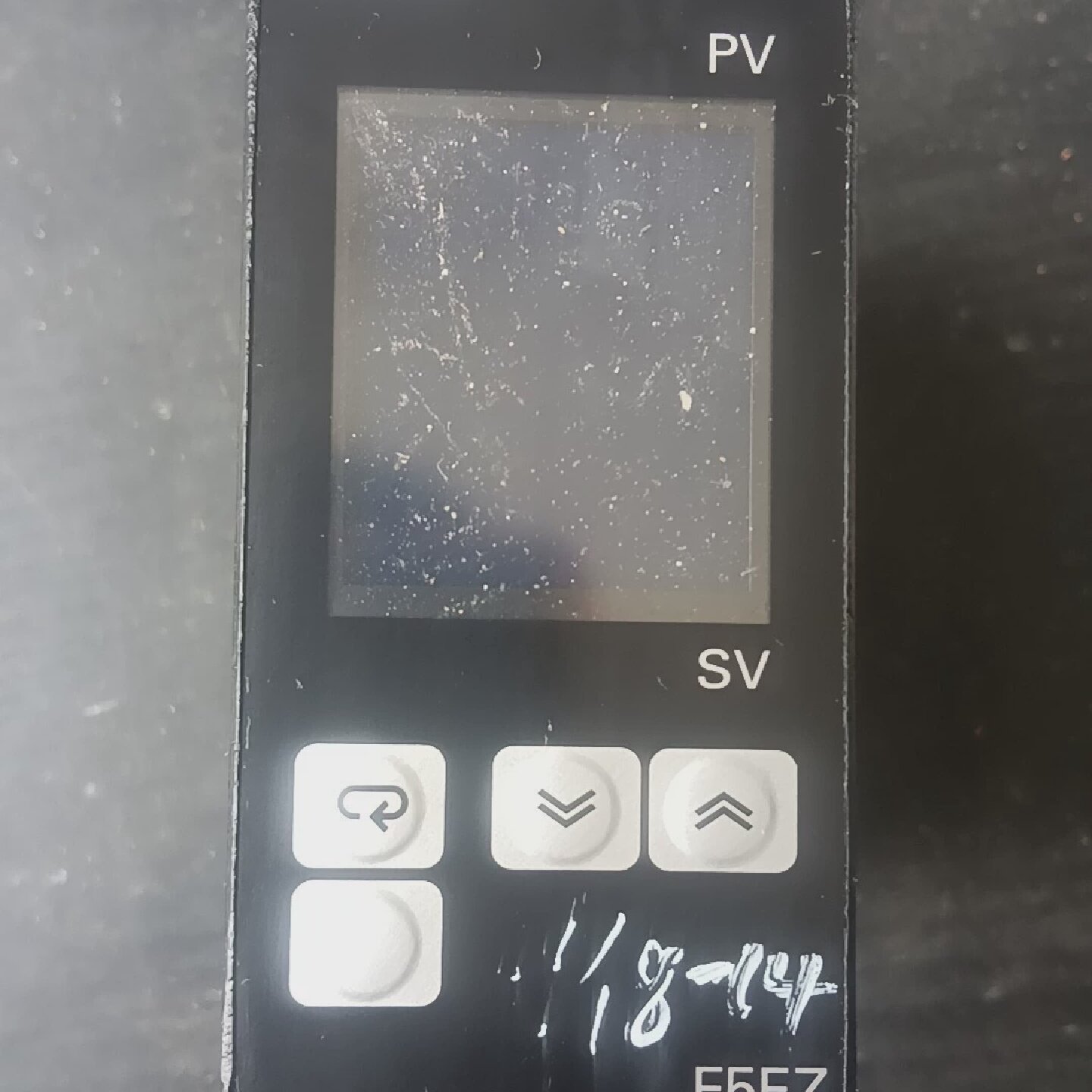 欧姆龙温控器 E5EZ-Q3T询价