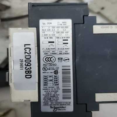 议价进口施耐德交流接触器lc1d093bd如图所示，库存没有