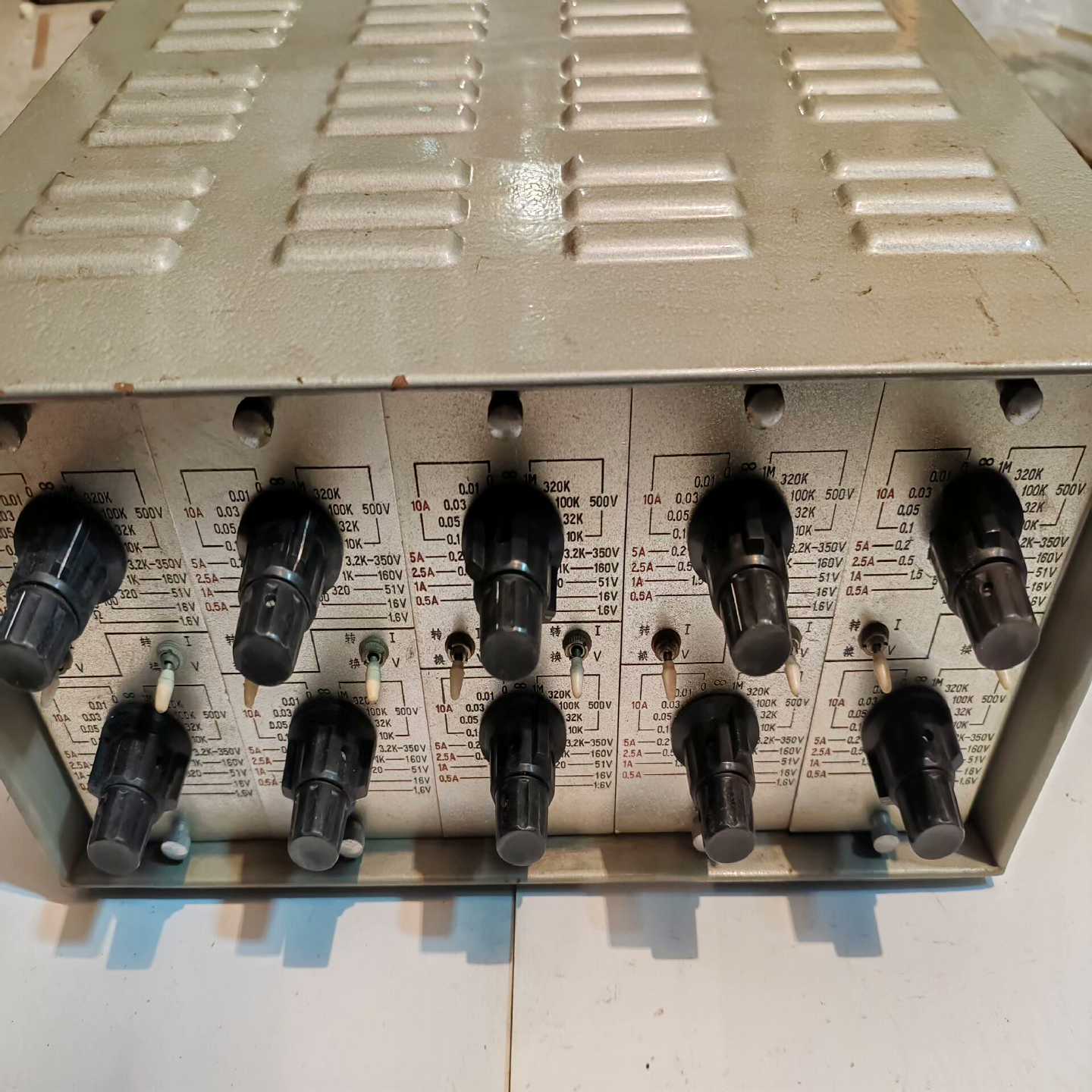 上海明光仪表厂FF3型分流及附加电阻箱