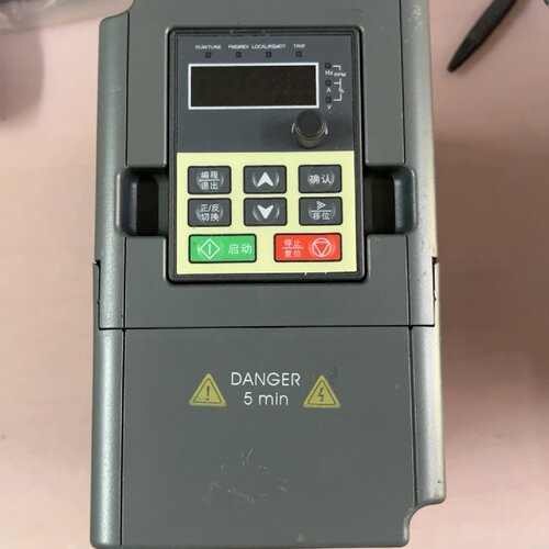 寻台力变频器TLM201R5G1220V1.5KW测试包