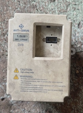 溢价-德莱尔变频器DVB4T0015G1.5KW实物图拍摄