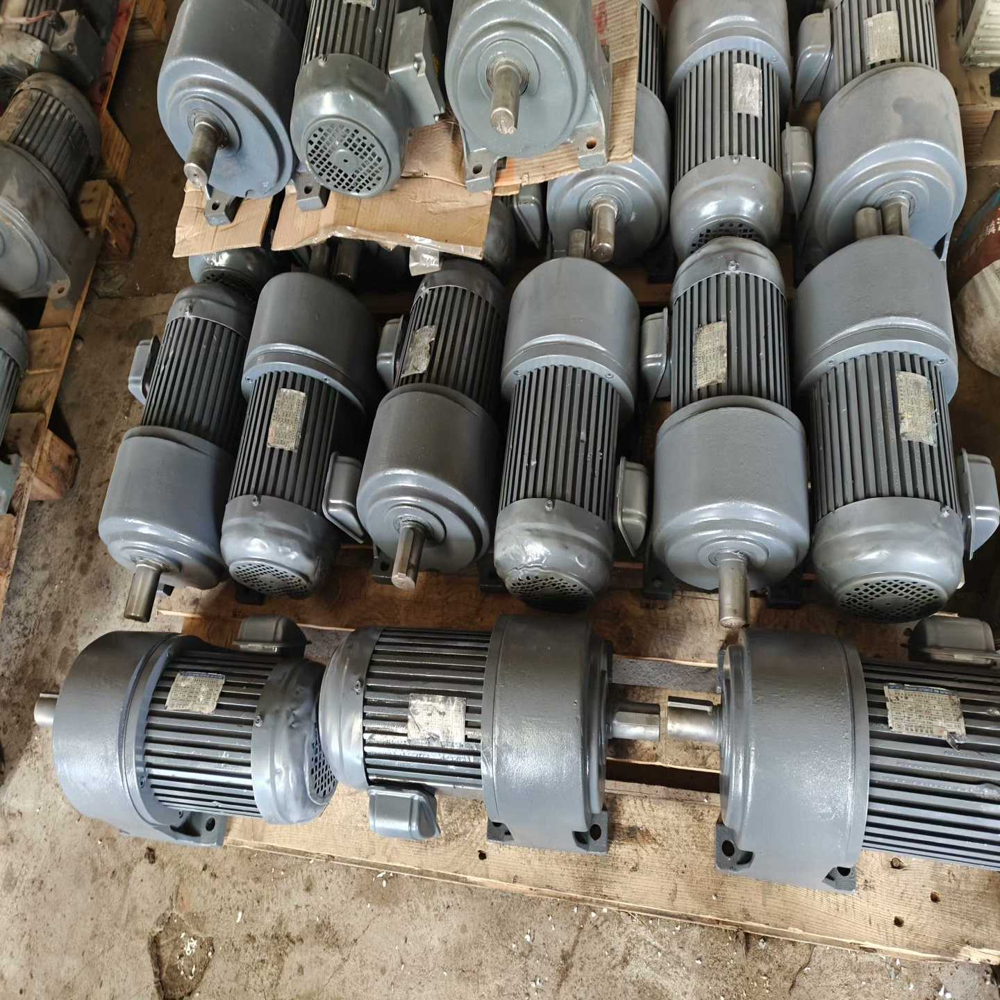 【请询价】DOLIN台湾齿轮减速电机功率750W速比30