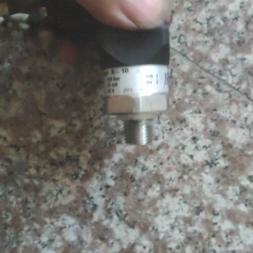 询》威卡WIKA压力传感器A100100bar拆机的9成