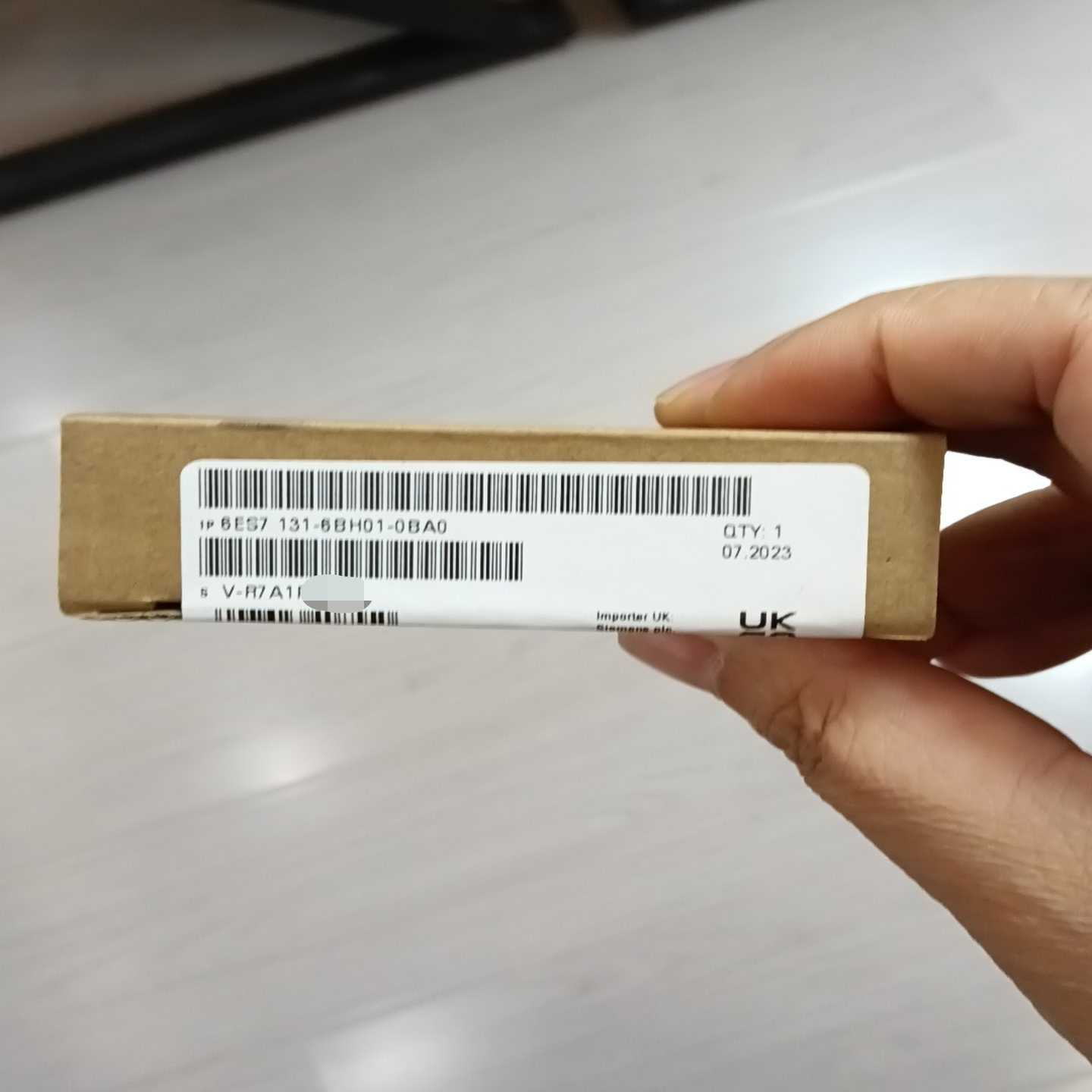 西门子6ES7131-6BH01-0BA0，原装正品未开封--议价商品