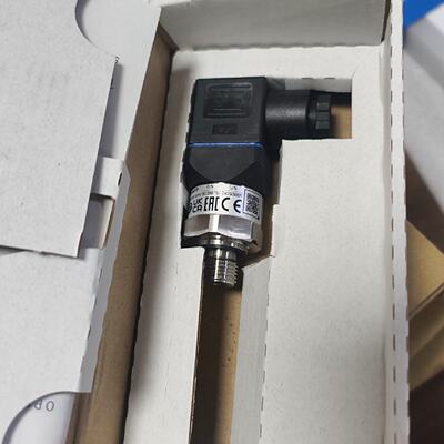 SICK西克压力传感器 PBT-RB060SG1SSNALA--议价商品