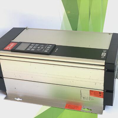 DANFOSS VLT5002PT5C54STR3DLF00A00C0 convertitore di frequenz