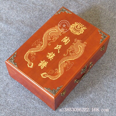 厂家直销翻盖式香樟木家谱盒复古族谱箱木制宗谱盒子浮雕谱箱