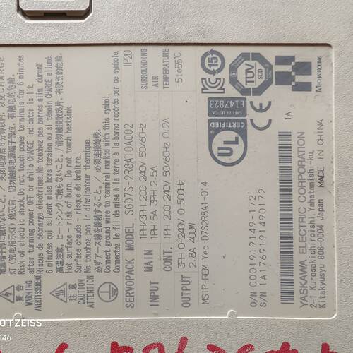 询-安川驱动器SGD7S2R8A10A002一个