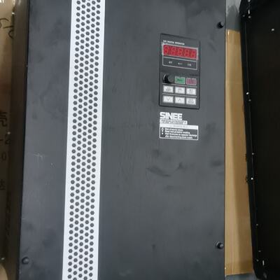 询价/正弦变频器EM303B037G045P3....37K