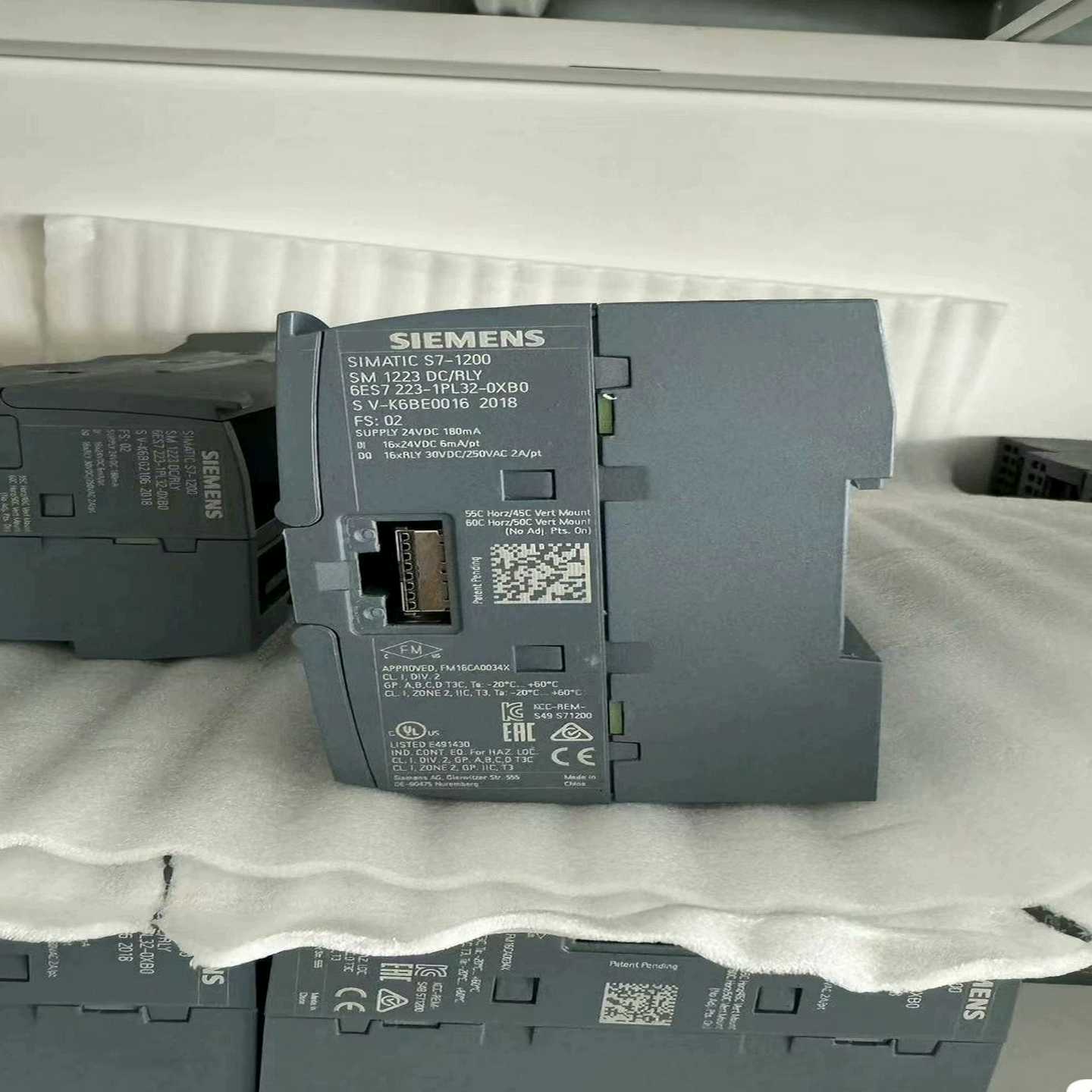 询价6ES7223/6ES7223-1PL32-0XB0裸机