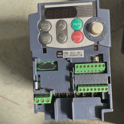 溢价-变频器FRN0.75C1S2KL3测试好0.7