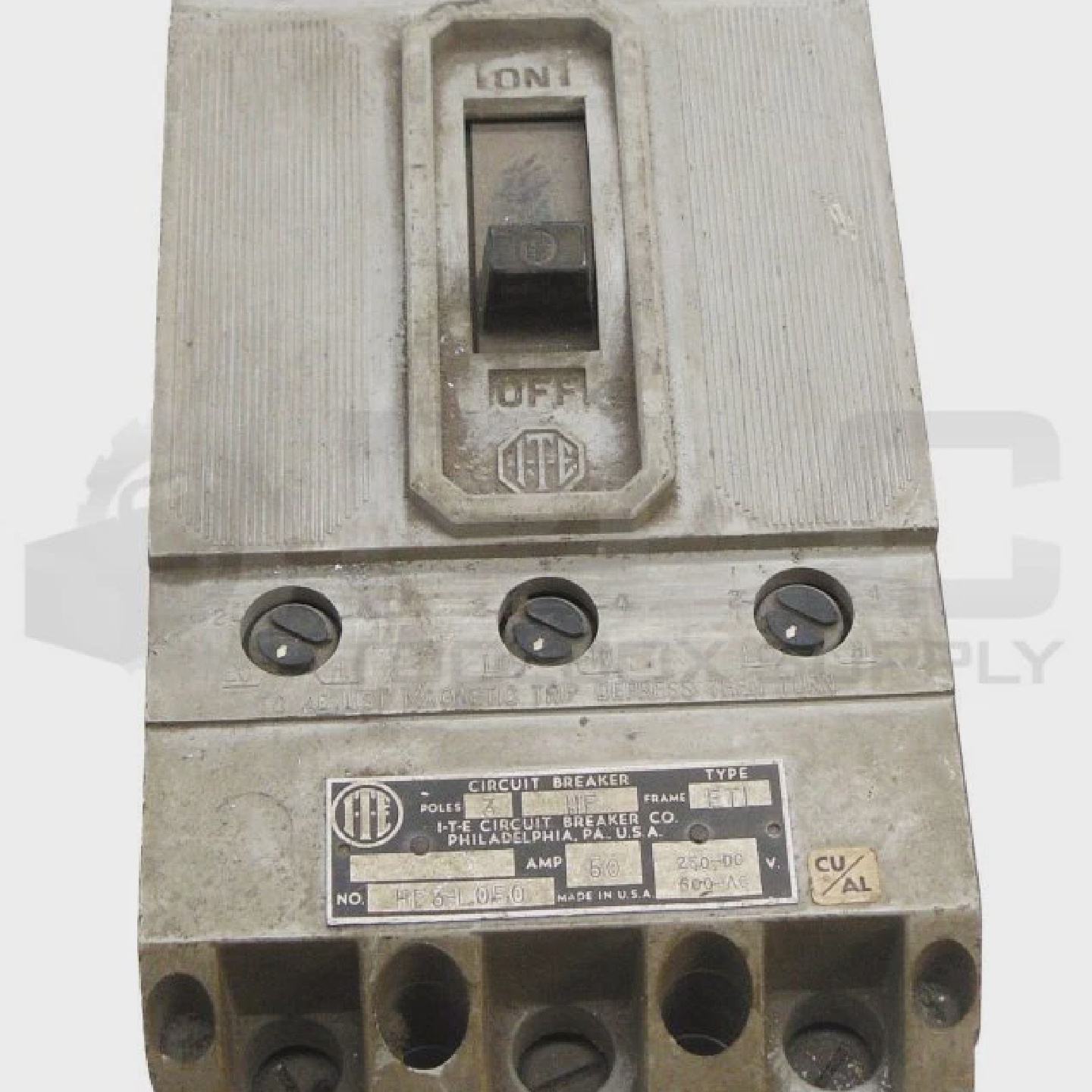 ITE HF3L050 Disjoncteur 3 Ples 50A 600VAC 250VDC - 实物图